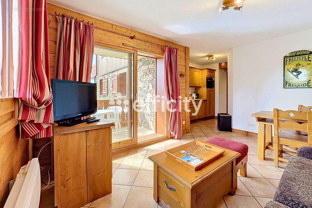 Appartement 35 m² à Villard-Sur-Doron  - photo 1