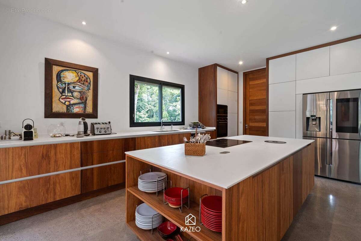 Maison 395 m² à Fort-De-France  - photo 9