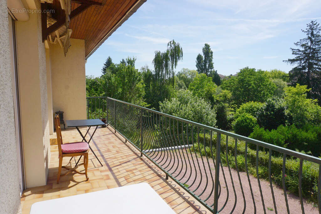 Maison à PARAY-LE-MONIAL
