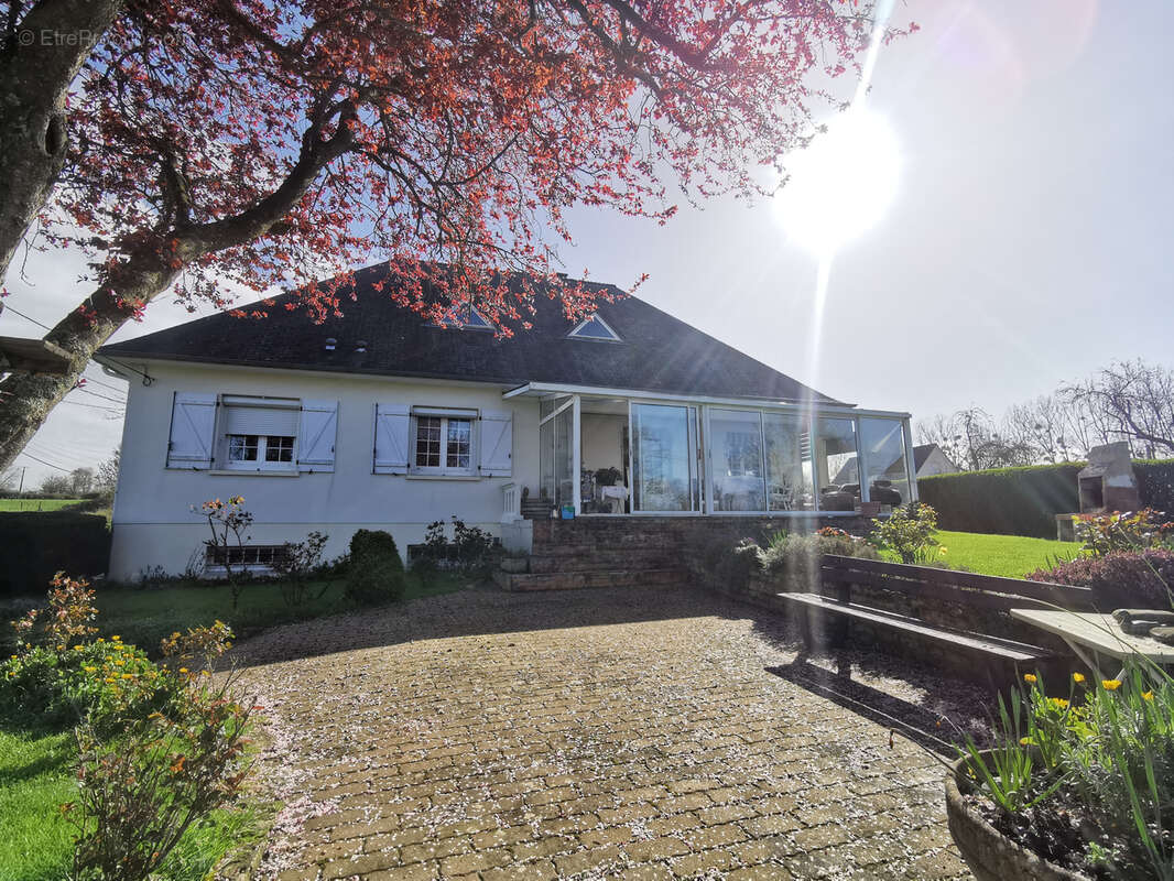 Maison à ELLON