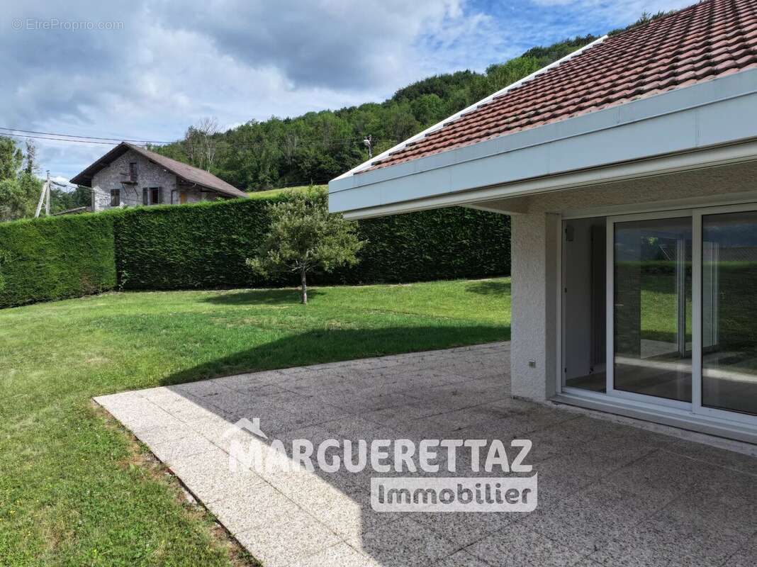 Maison à THYEZ