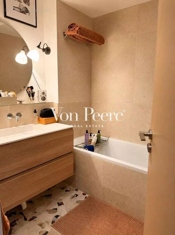 Appartement à MARSEILLE-8E