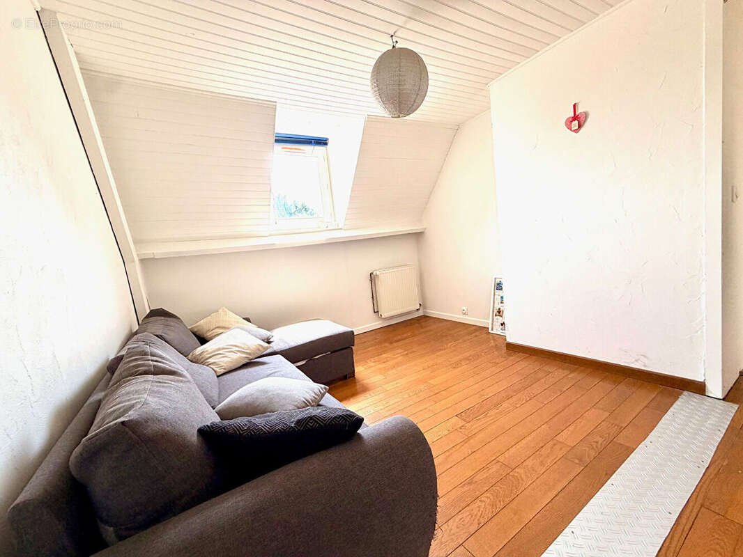 Maison au calme 10 pièce(s) 190 m2 - photo 12
