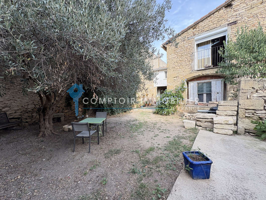 Maison à VERGEZE