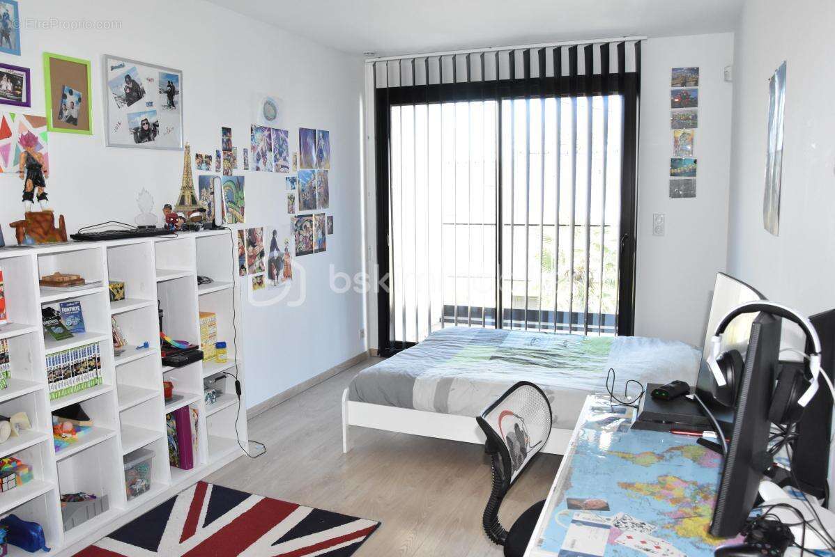 Maison à VILLEVAUDE