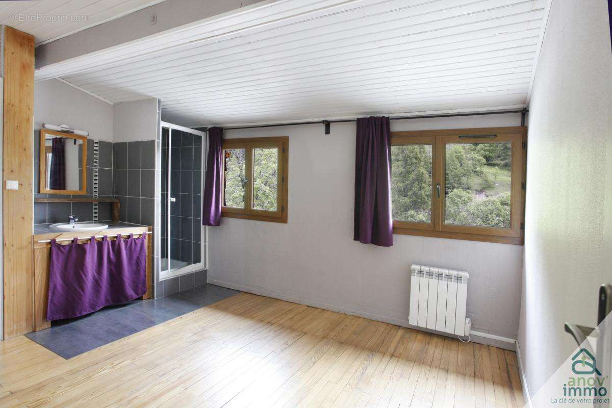 Appartement à REALLON