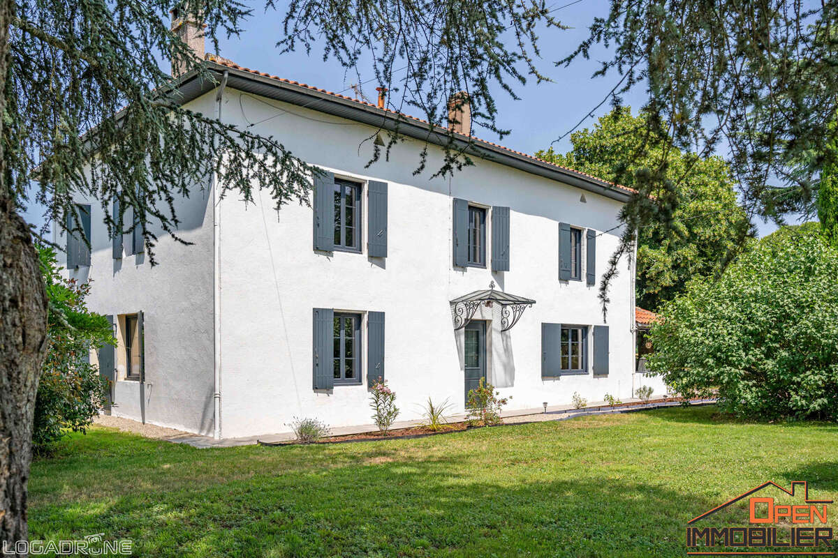 Maison à CASSENEUIL