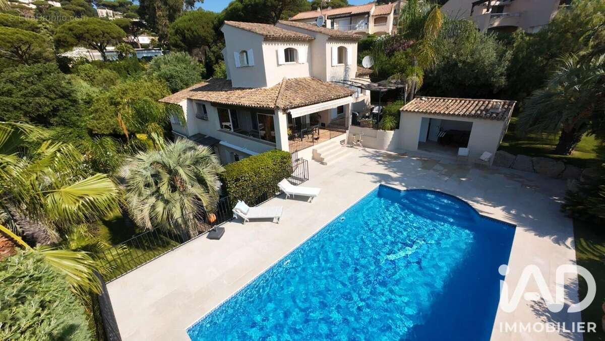 Maison 235 m² à Sainte-Maxime  - photo 2