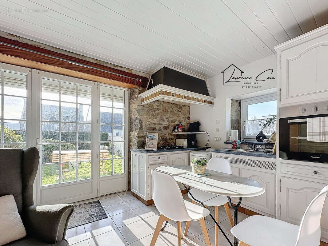 Appartement à PLOUGUERNEAU