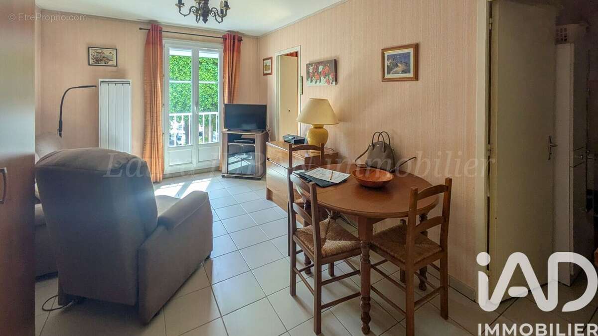 Photo 2 - Appartement à MONTEREAU-FAULT-YONNE