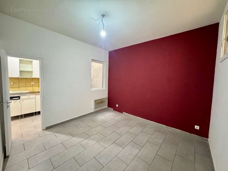 Appartement à MARSEILLE-2E