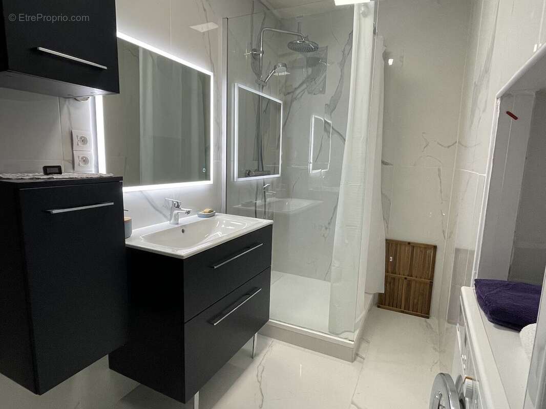 Appartement à BOURGOIN-JALLIEU