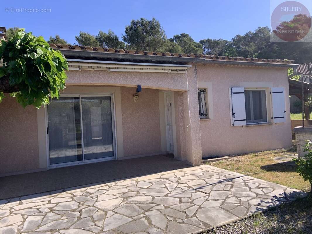 Maison à BOISSET-ET-GAUJAC