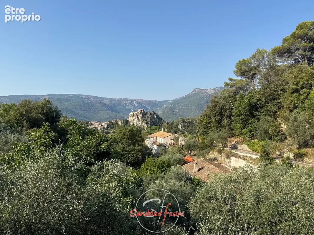 Gilette   Villa 5 pièces avec vaste terrain et vue dégagée - photo 3