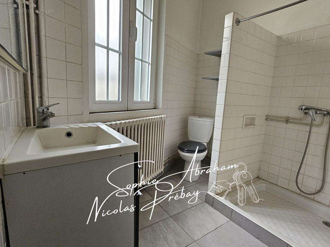 Maison à ANGERVILLE