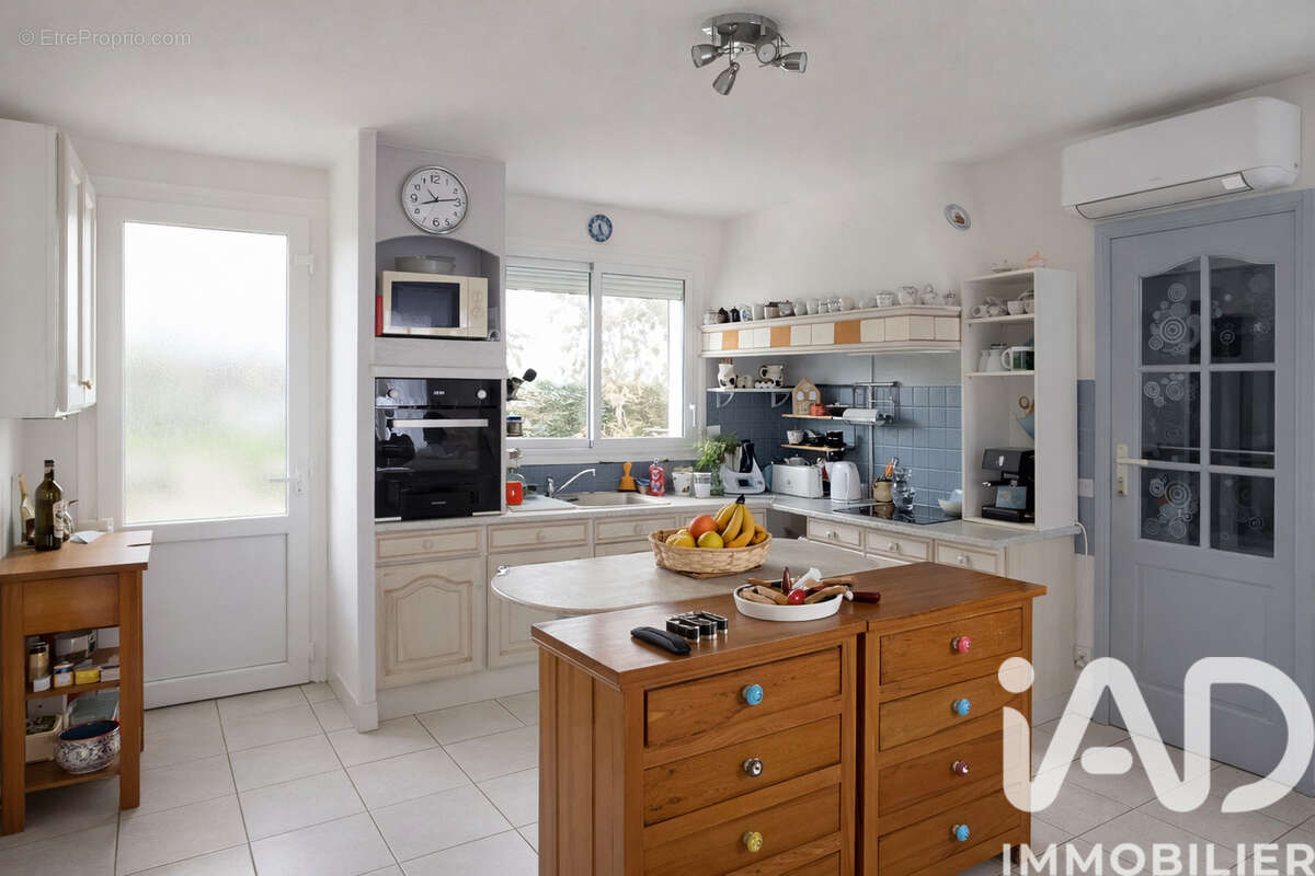 Photo 3 - Maison à VAYRES