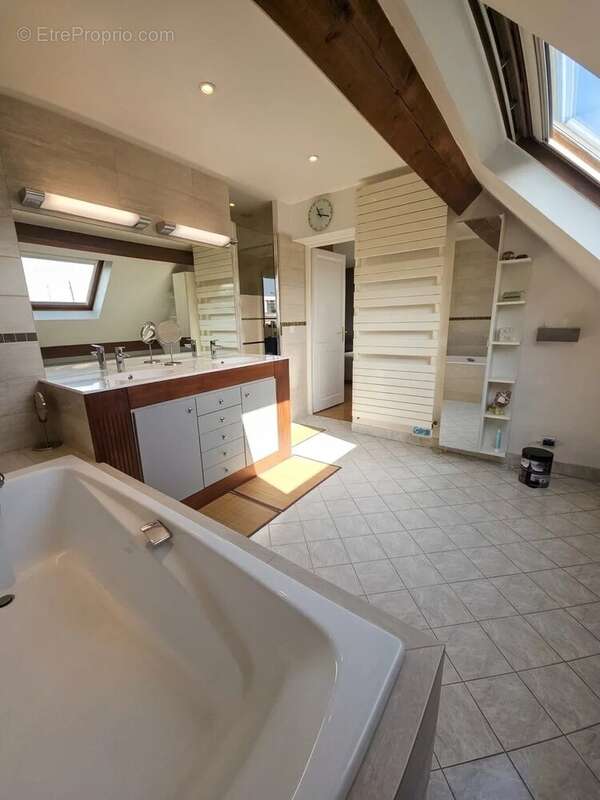 Maison à VILLEMOMBLE