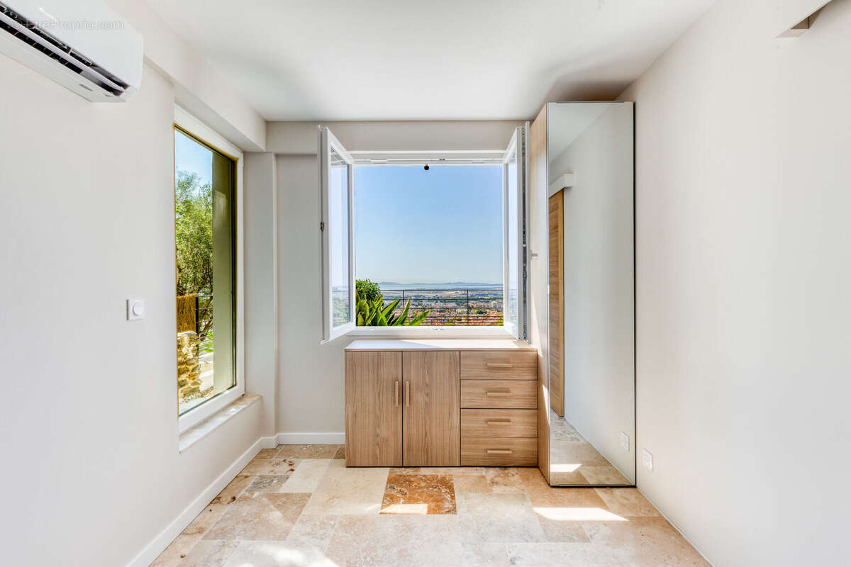 Photo 6 - Maison à HYERES