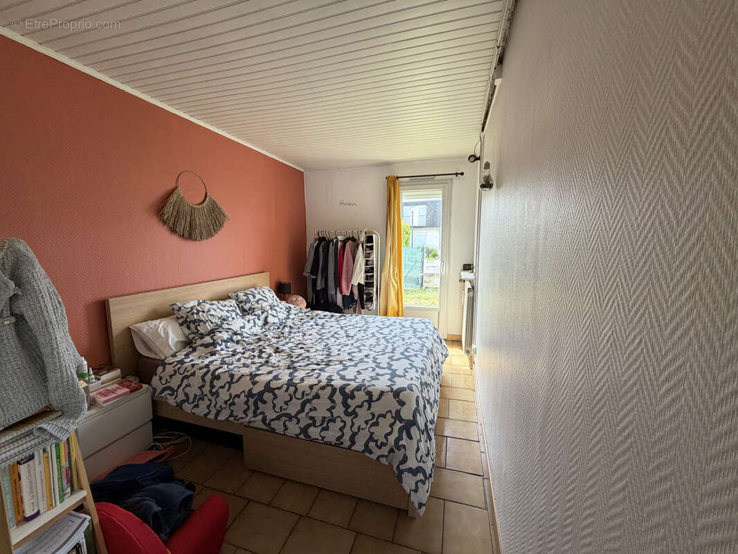 Maison à THOUROTTE