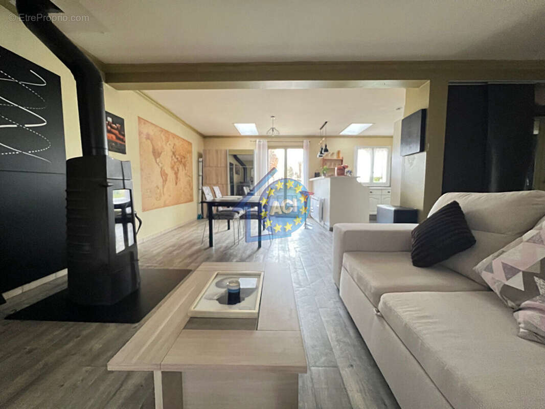 Maison à MANTES-LA-VILLE