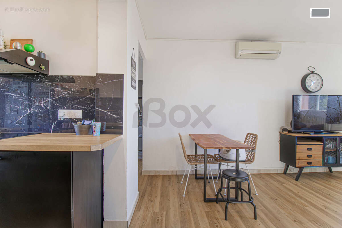 Appartement à LA VALETTE-DU-VAR