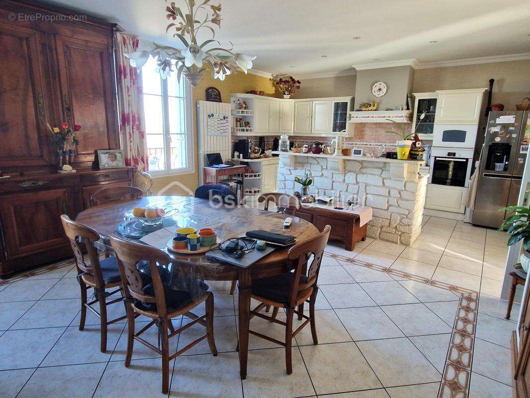 Maison à COLOMBIERS