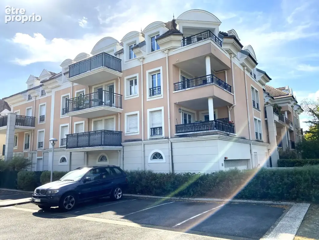 Appartement à EMERAINVILLE