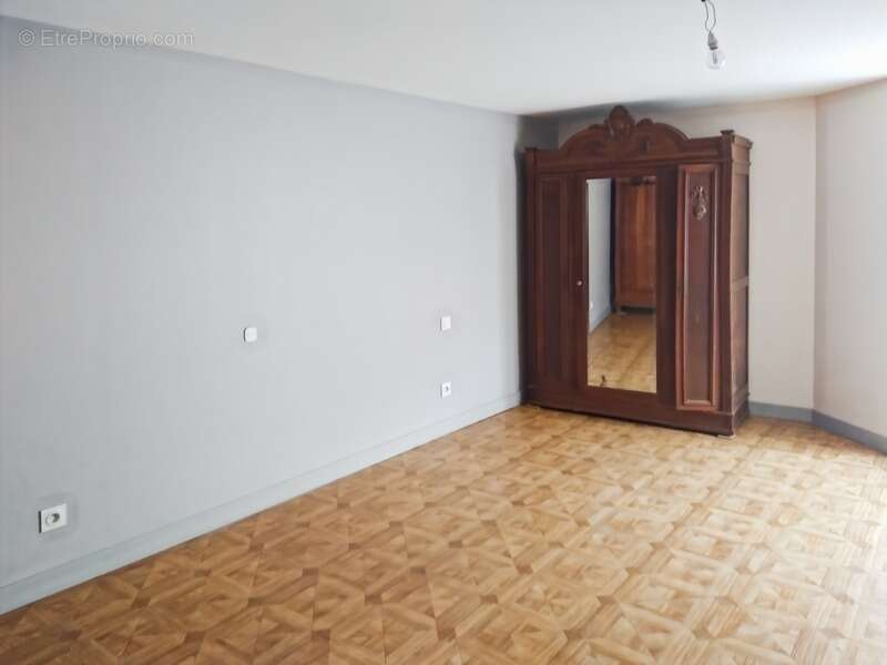 Appartement à CHAMPLITTE