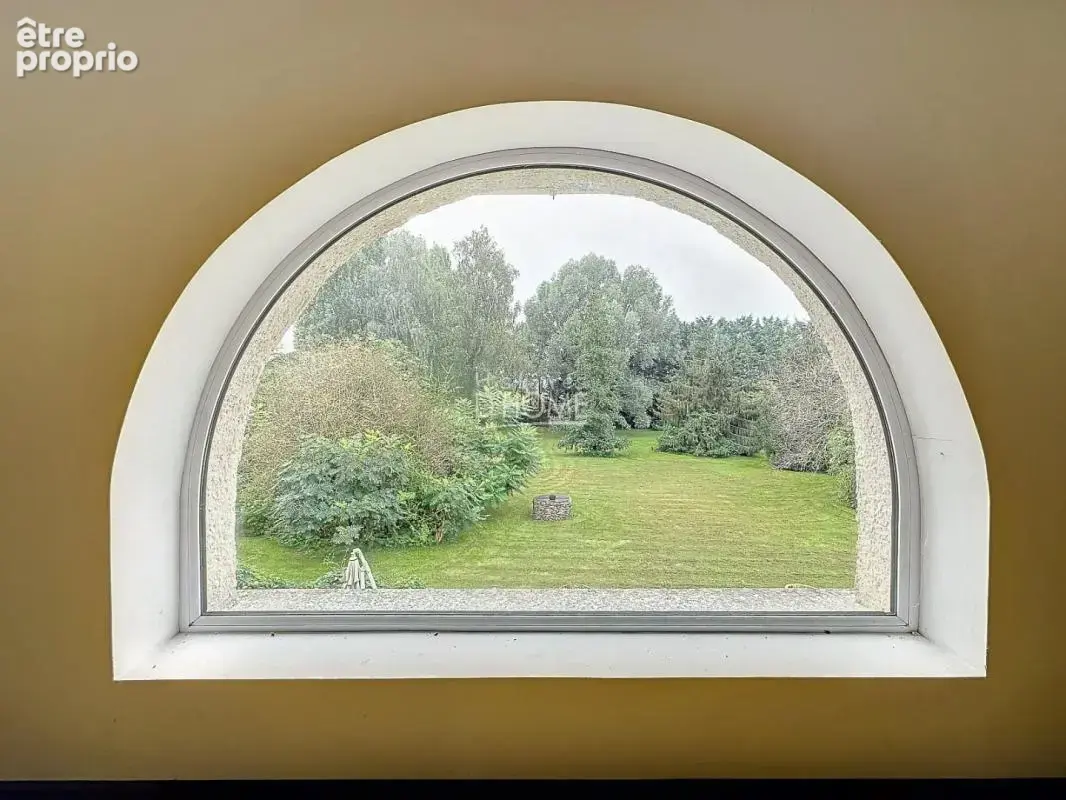 À quelques kilomètres de La Ferté-Gaucher – Maison familiale de 250 m² - photo 6