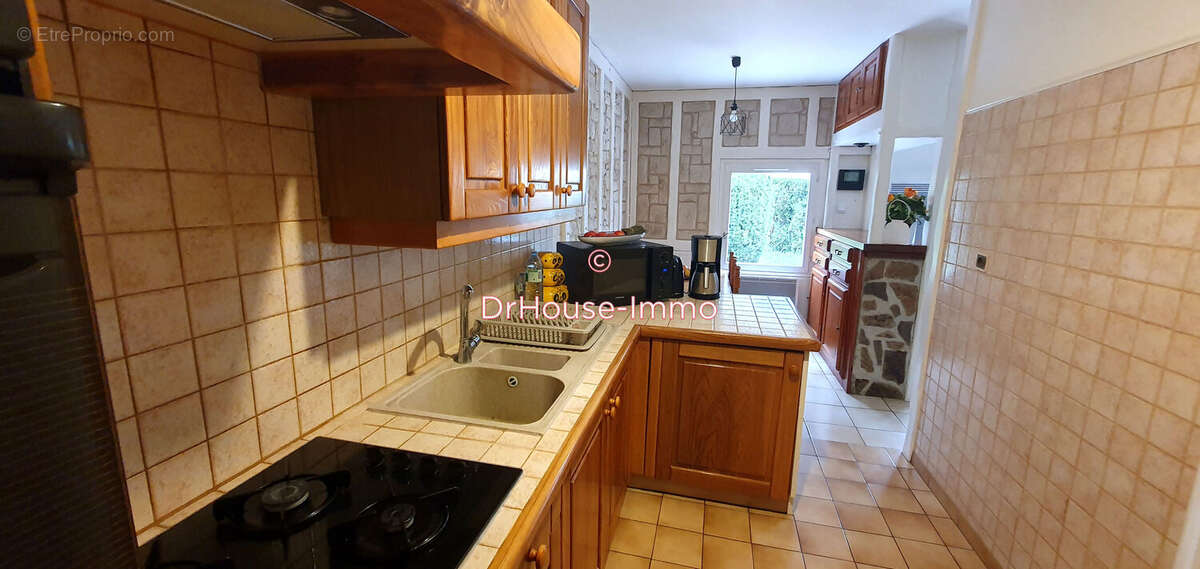 Maison 109 m² à Persan  - photo 4