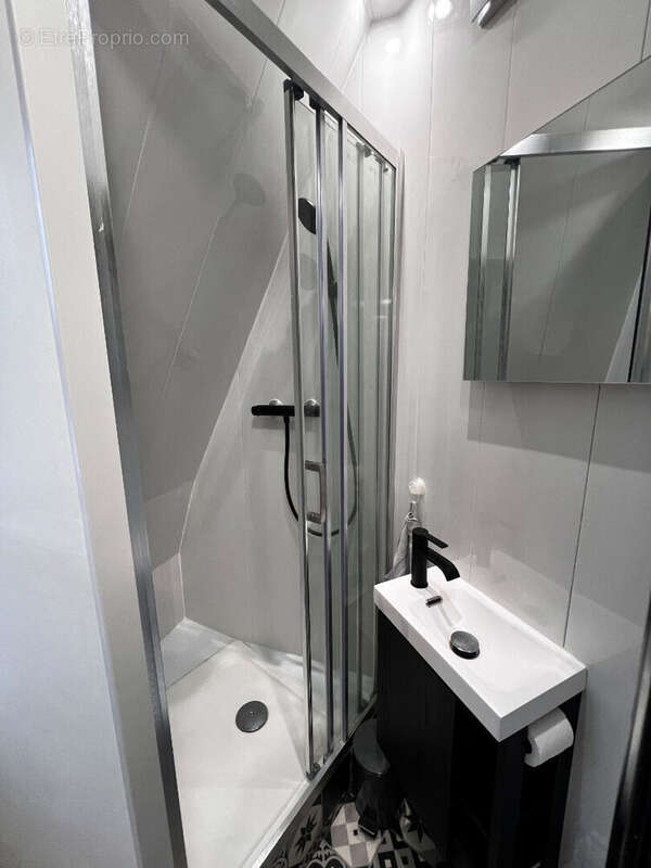 Appartement à PARIS-11E