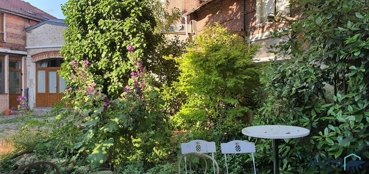 Appartement à SAINT-DENIS