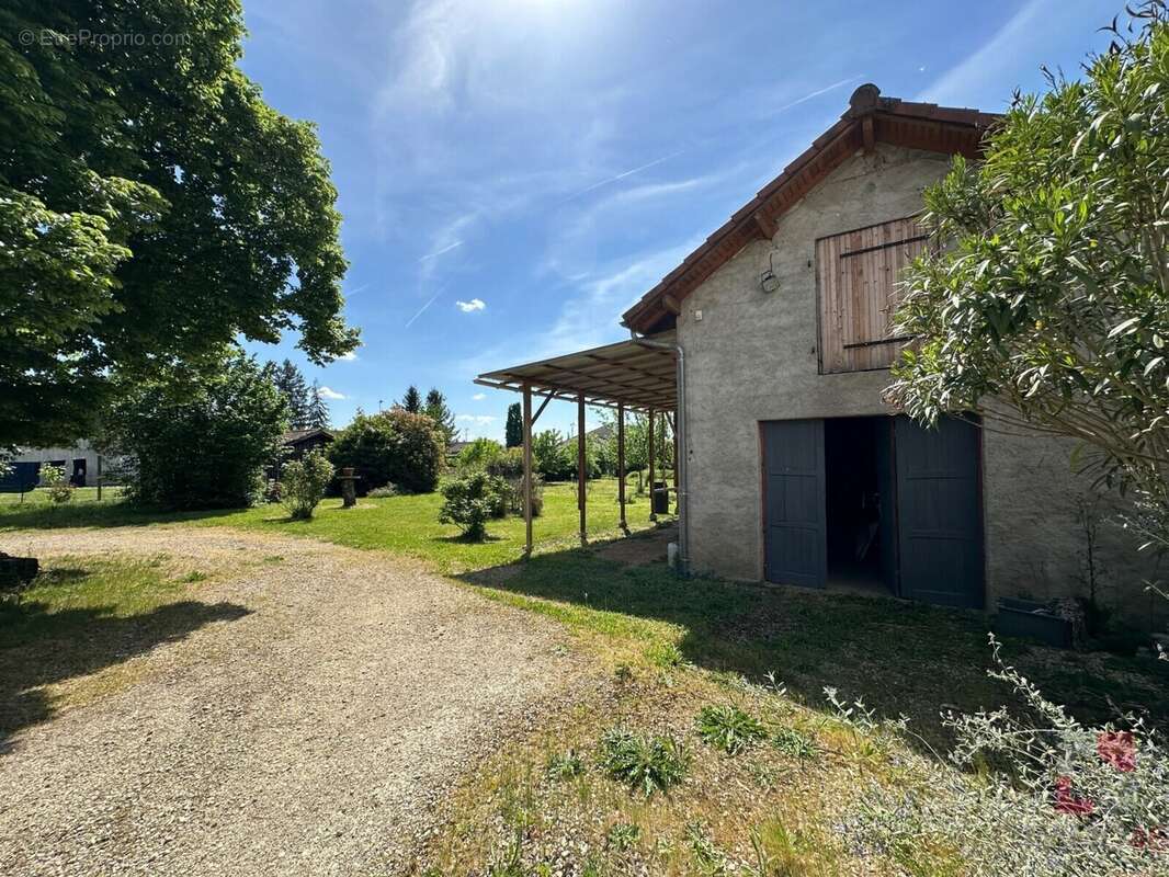 Maison à PRAYSSAC