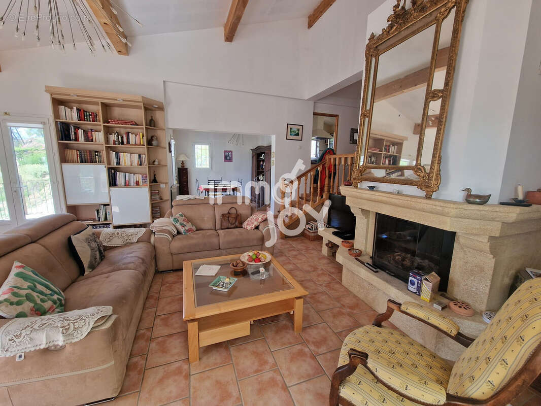 Maison à LEZIGNAN-CORBIERES