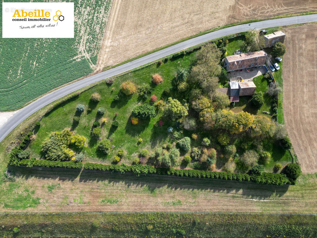 Maison à VAUGRIGNEUSE