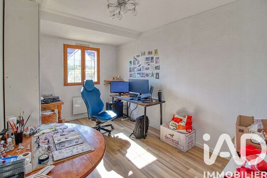 Photo 8 - Maison à MAURECOURT