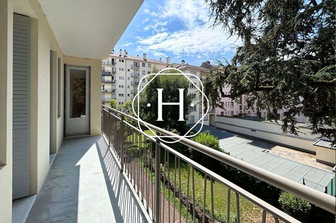 Appartement à BOURG-EN-BRESSE