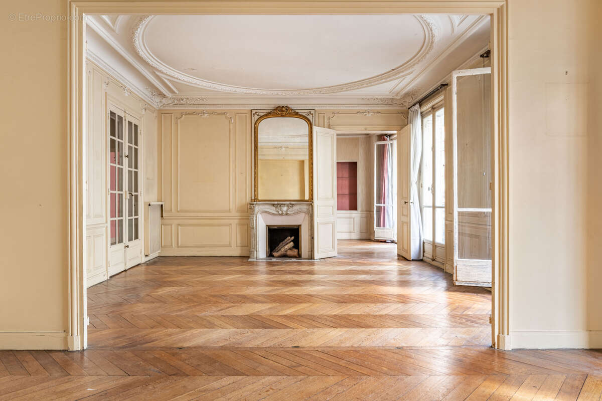 Appartement à PARIS-12E