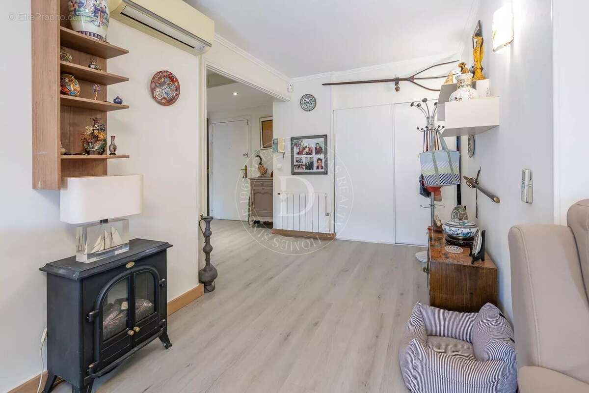 Appartement à BEAULIEU-SUR-MER