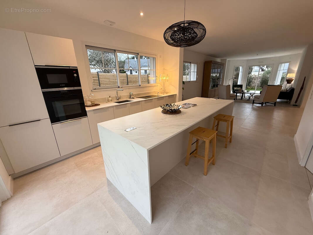 Maison à LE POULIGUEN