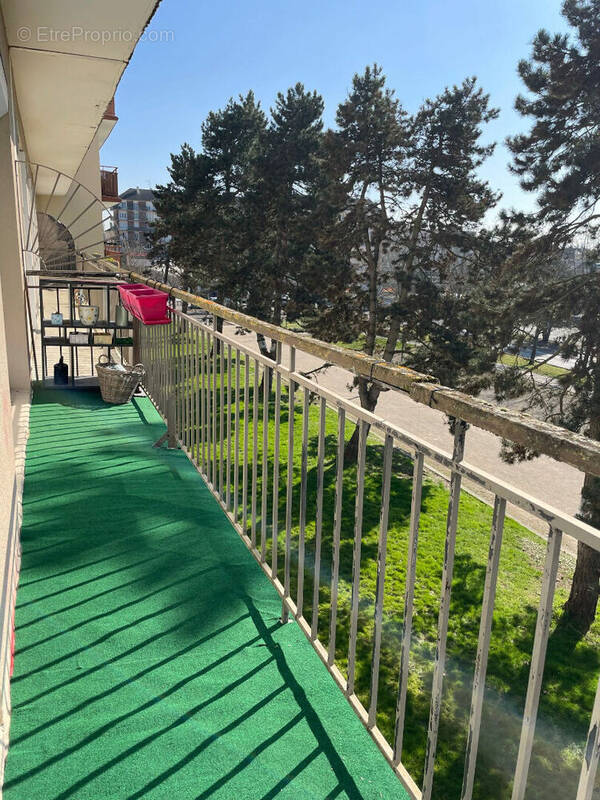 Appartement à MAUREPAS