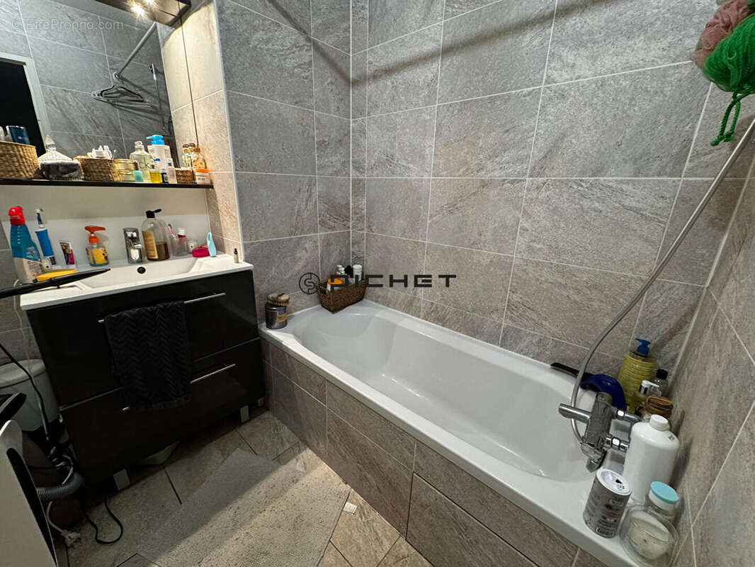 Appartement de type 3 avec 2 places de parking couvertes - photo 7