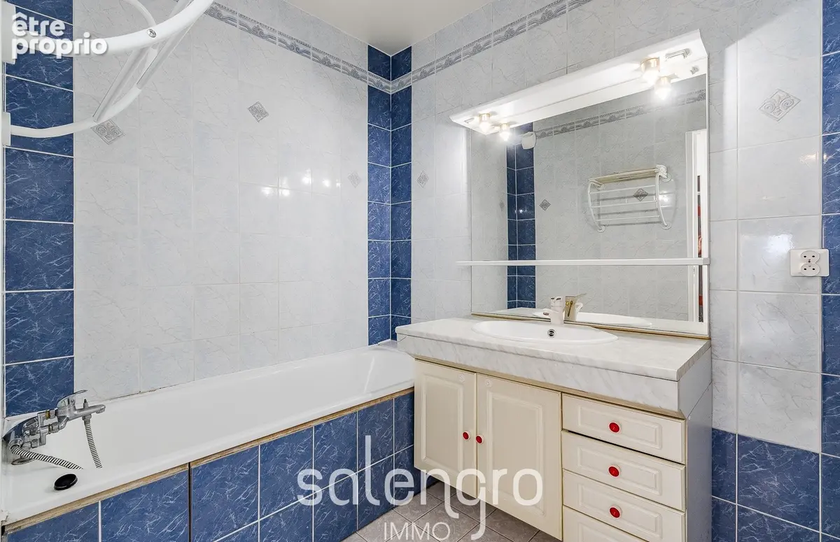 Appartement 5 pièces 96 m² à vendre à Villeurbanne (69100) - photo 8
