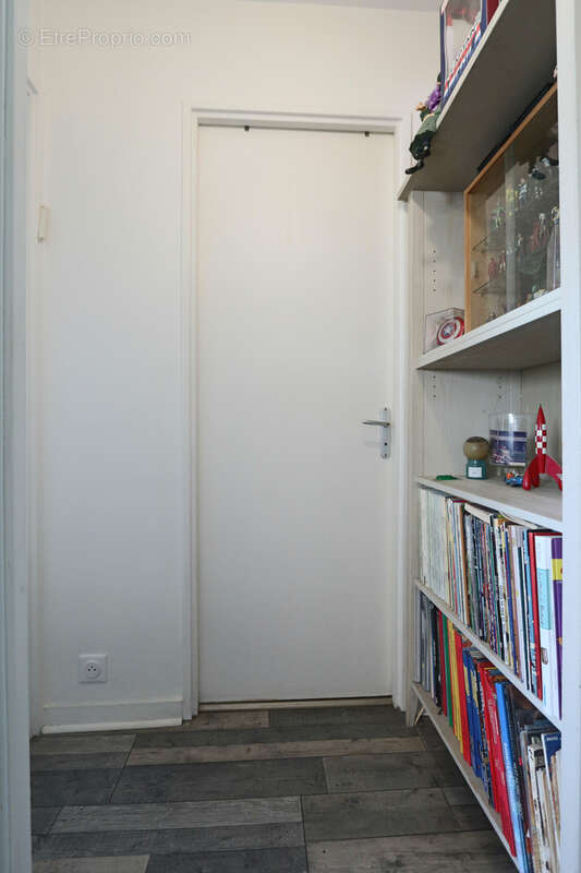 Appartement à LES PAVILLONS-SOUS-BOIS
