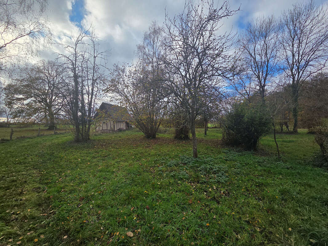 Maison à SAINT-DENIS-DES-MONTS