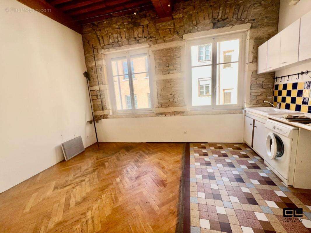 PLACE COLBERT 29M² UTILE  ( 25.72m² carrez ) - photo 3