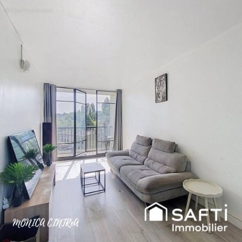 Photo 1 - Appartement à SAVIGNY-SUR-ORGE