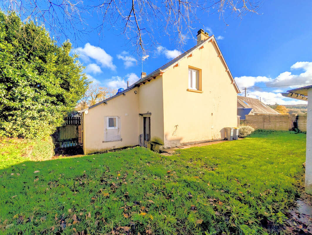 Maison à TREHORENTEUC