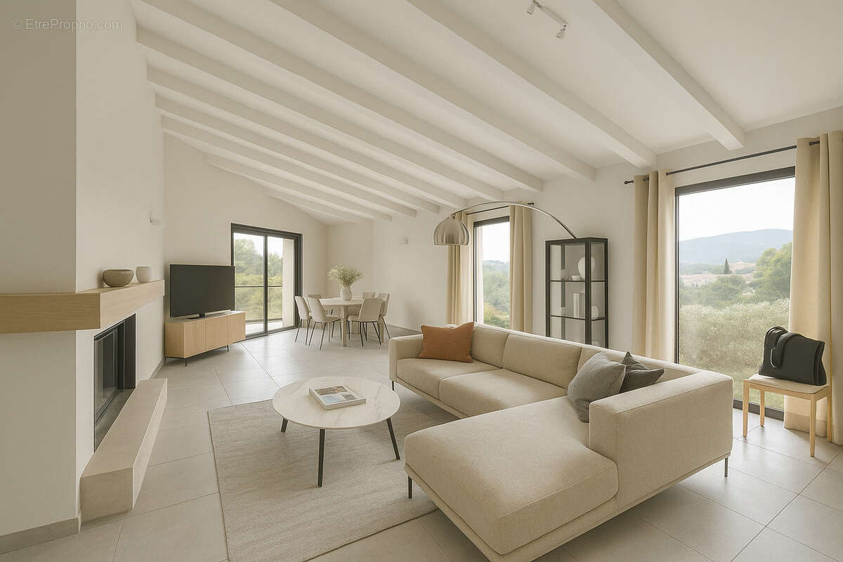 Maison à LA LONDE-LES-MAURES