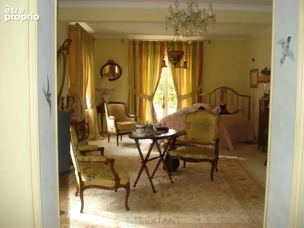 Maison de charme sur terrain de 14000 m2 - photo 4